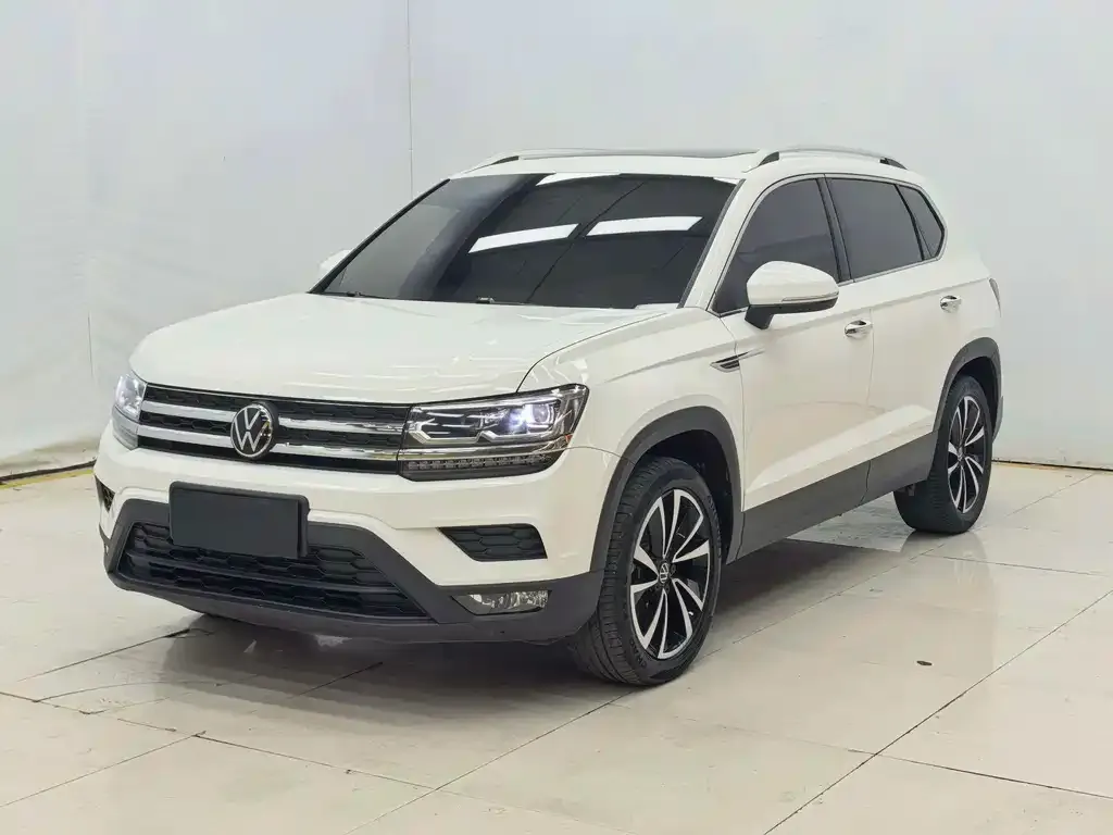 Volkswagen Tharu — фото 1
