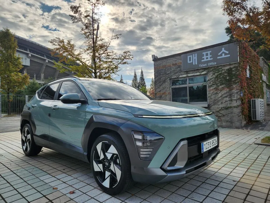 Hyundai Kona — фото 1