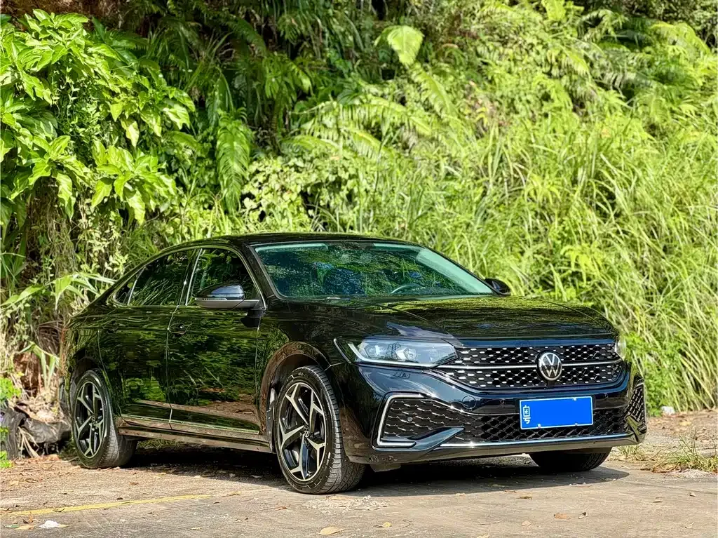 Volkswagen Passat — фото 6