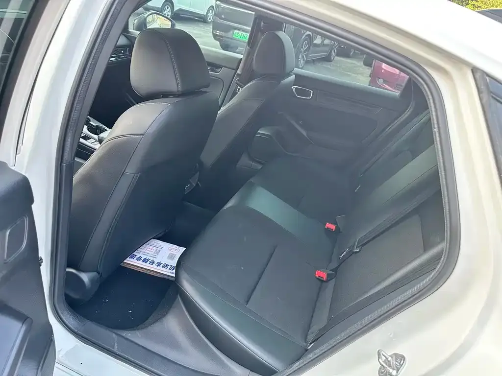 Honda Civic — фото 3