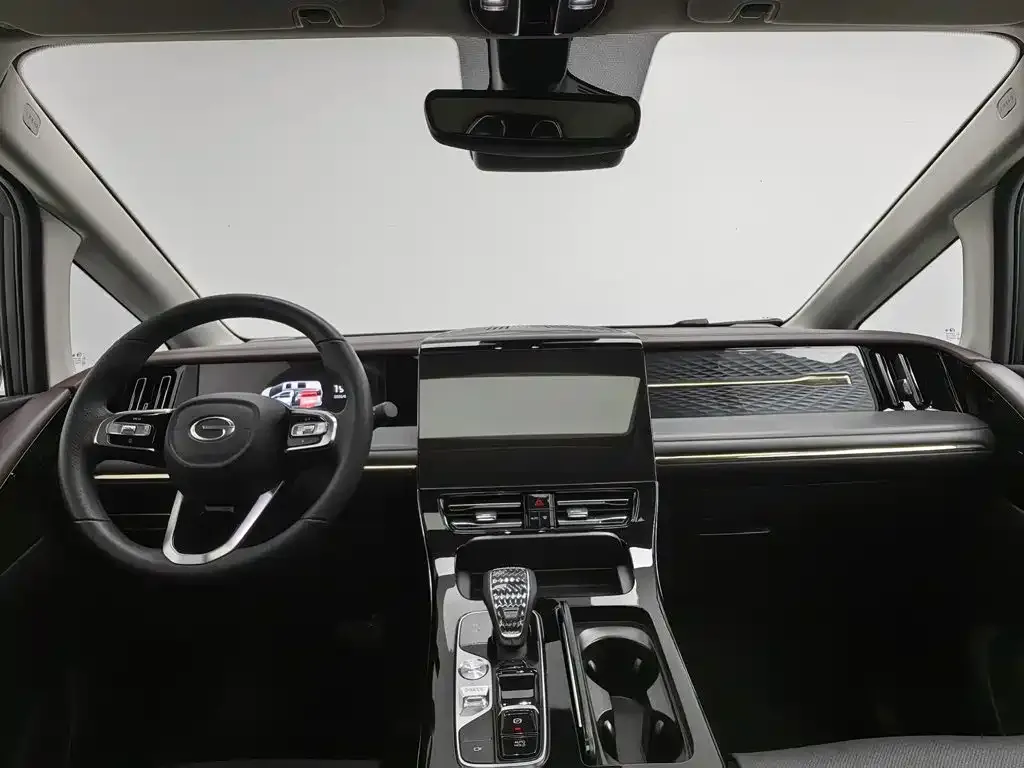 GAC Motor Trumpchi M8 — фото 8