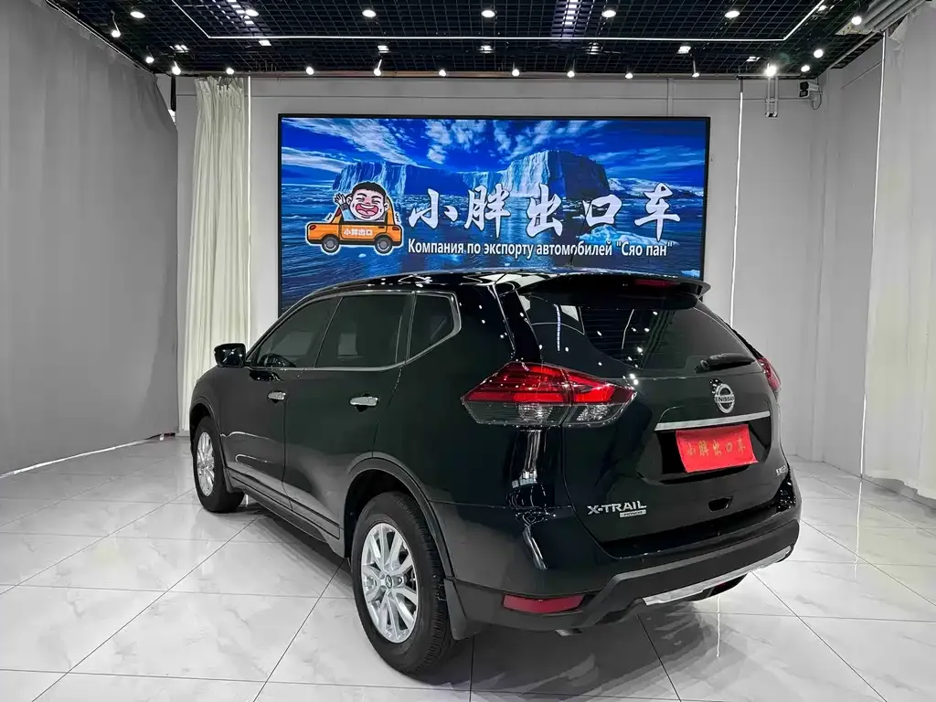 Nissan X-Trail — фото 10