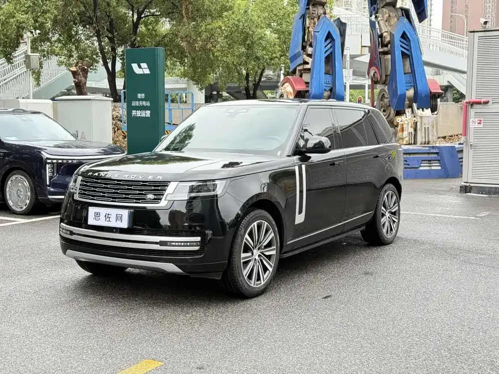 Land Rover Range Rover — фото 1