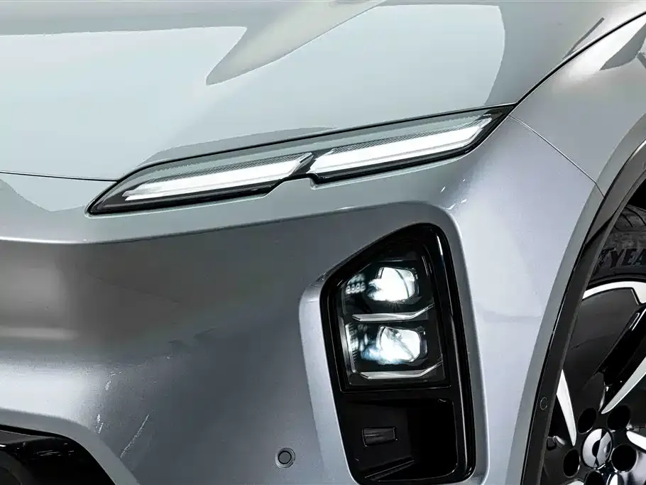 NIO EC6 — фото 7