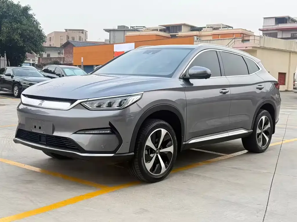 BYD PLUS New Energy — фото 1