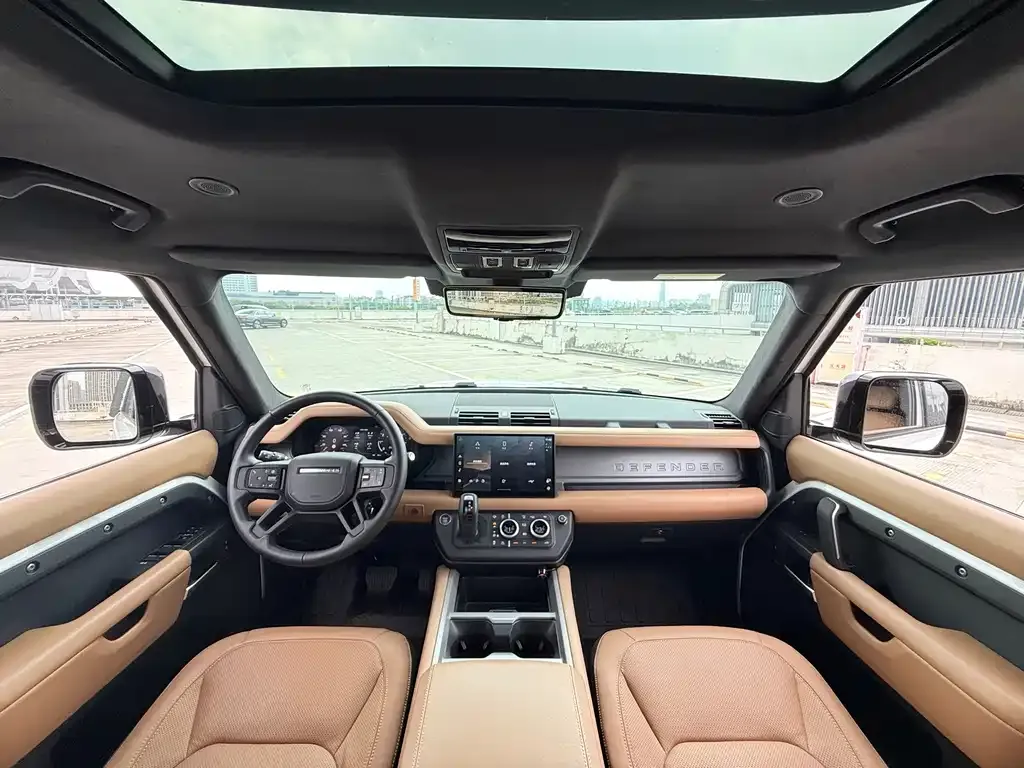 Land Rover Defender — фото 6