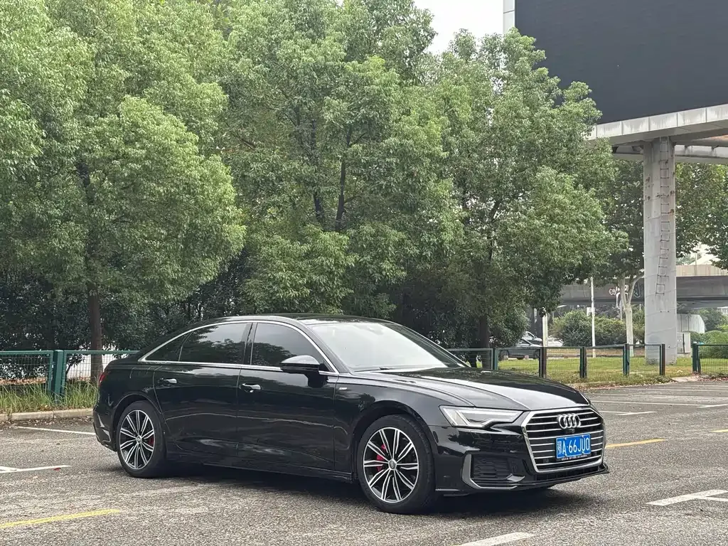 Audi A6L — фото 6