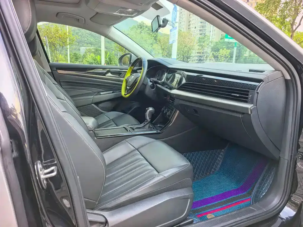 Volkswagen Passat — фото 3