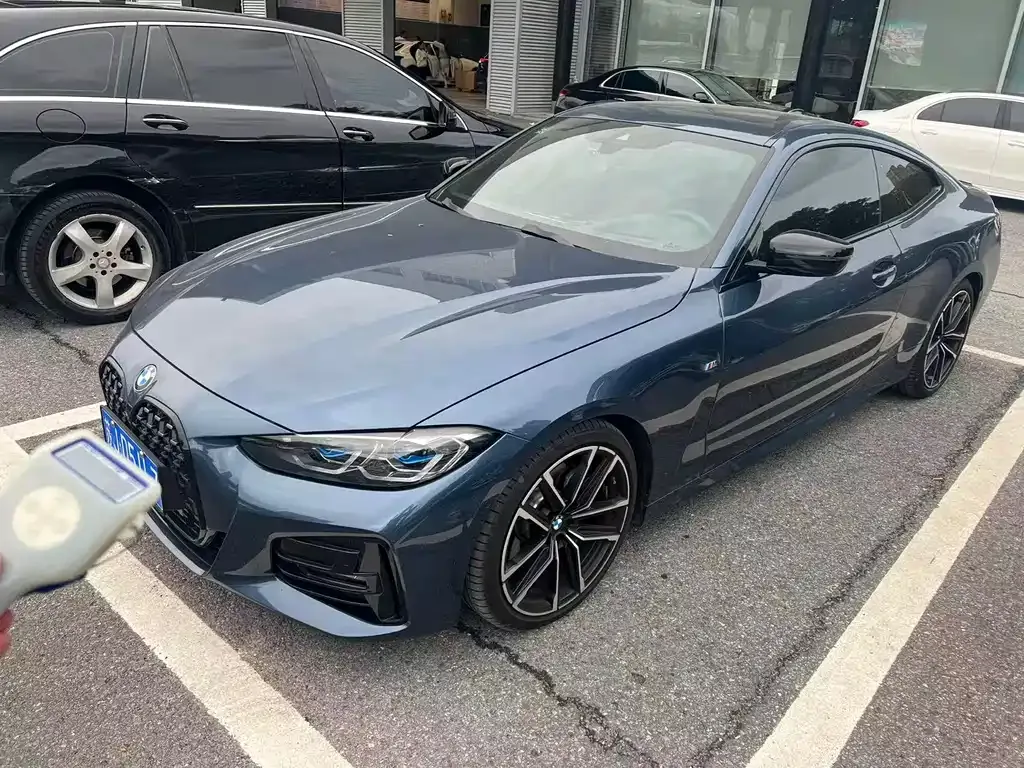 BMW 4 Series — фото 1