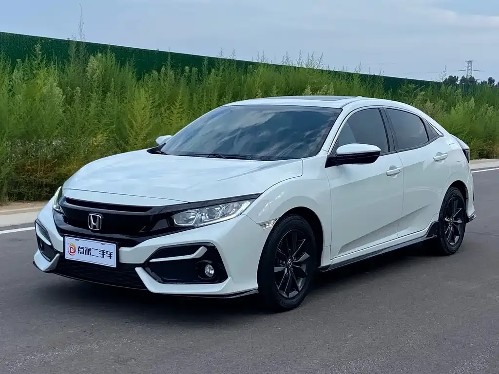 Honda Civic — фото 1
