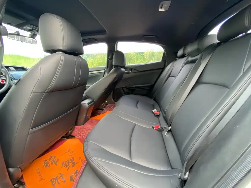 Honda Civic — фото 5