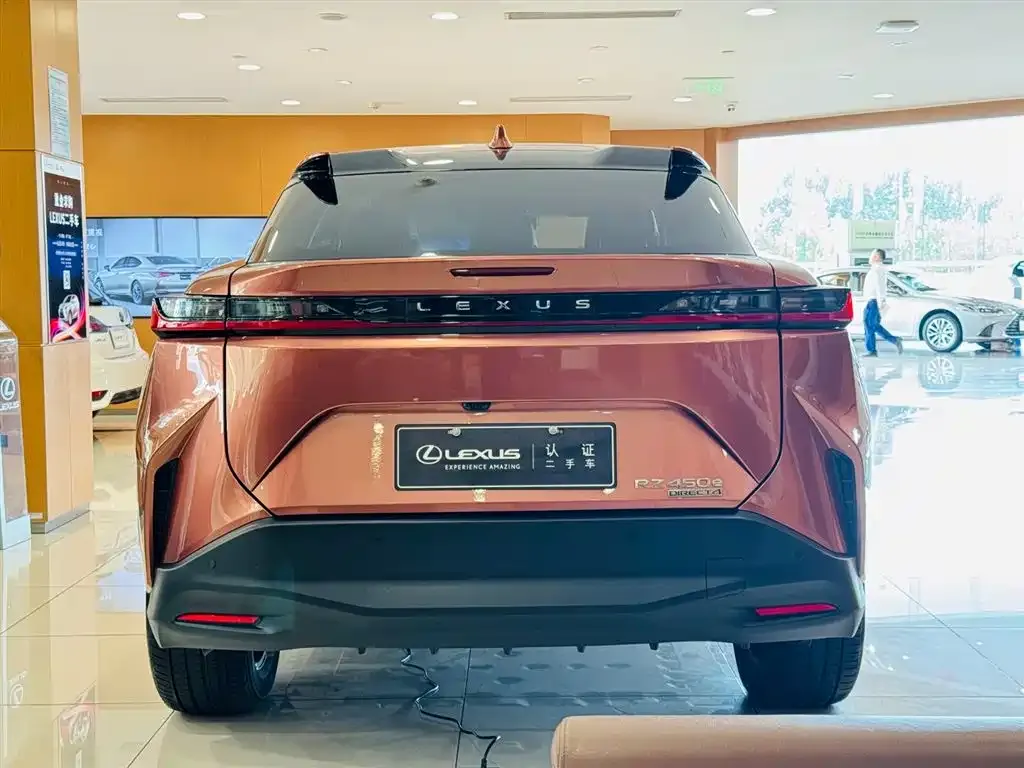 Lexus RZ — фото 9
