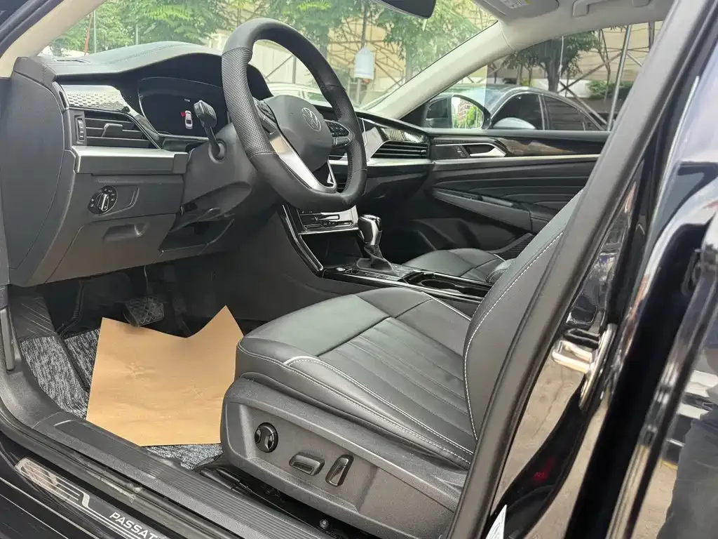 Volkswagen Passat — фото 3