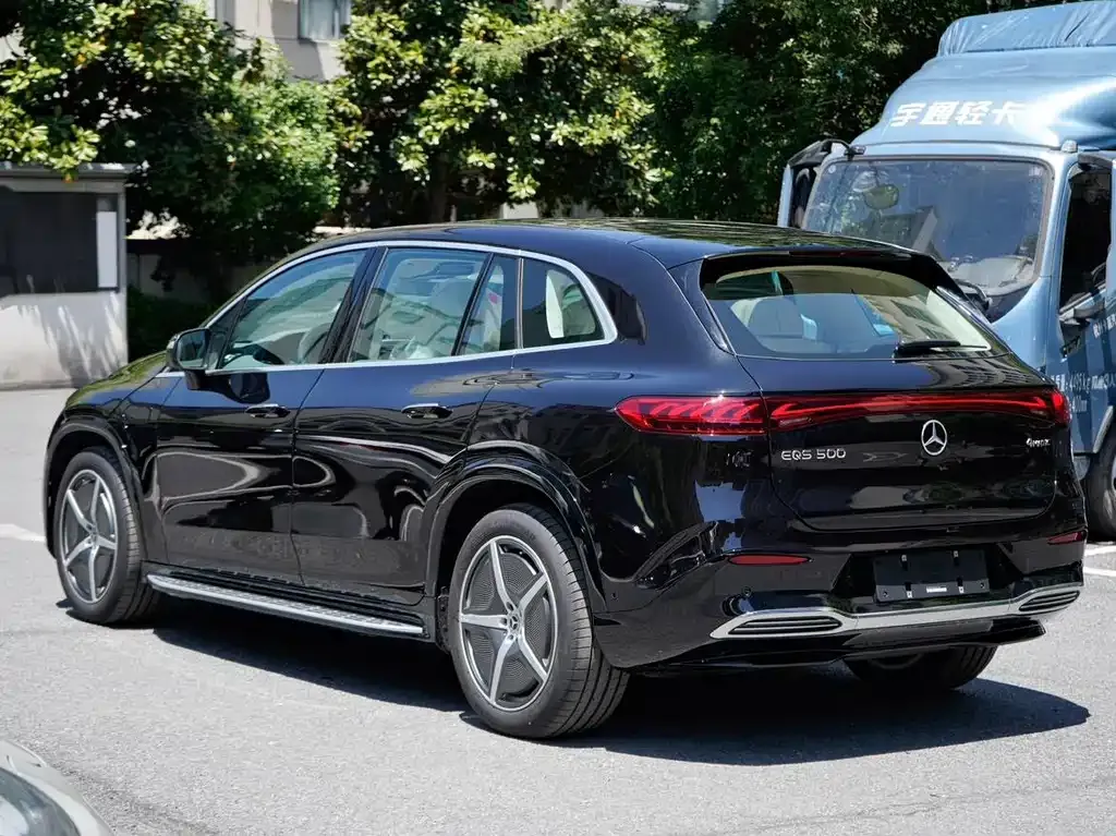 Mercedes-Benz EQS SUV — фото 2