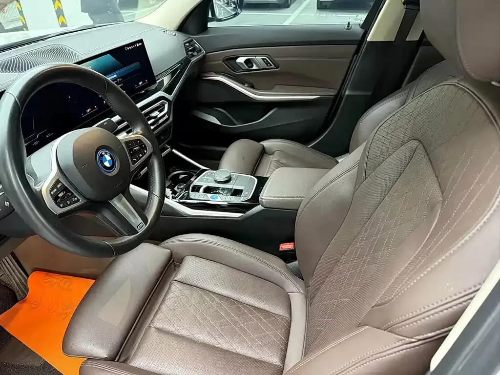 BMW i3 — фото 4