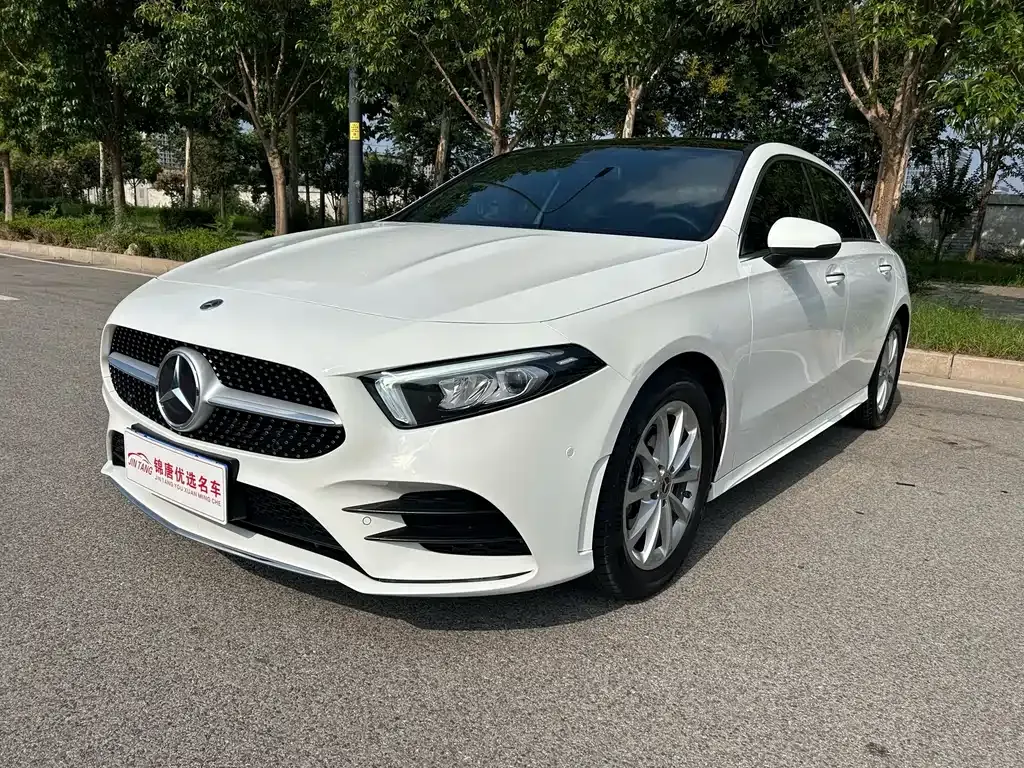 Mercedes-Benz A-Class — фото 1