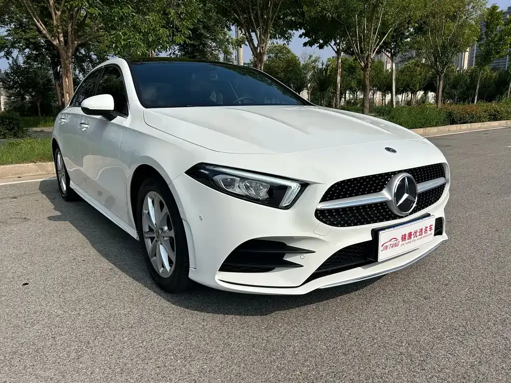 Mercedes-Benz A-Class — фото 8