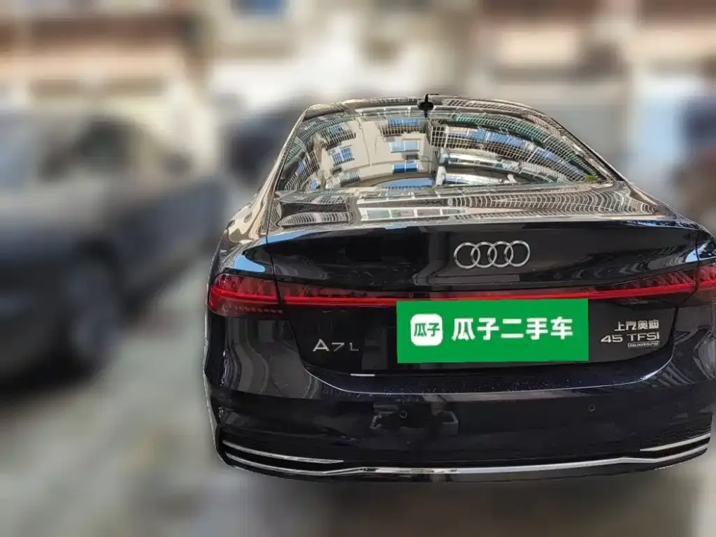 Audi A7L — фото 8