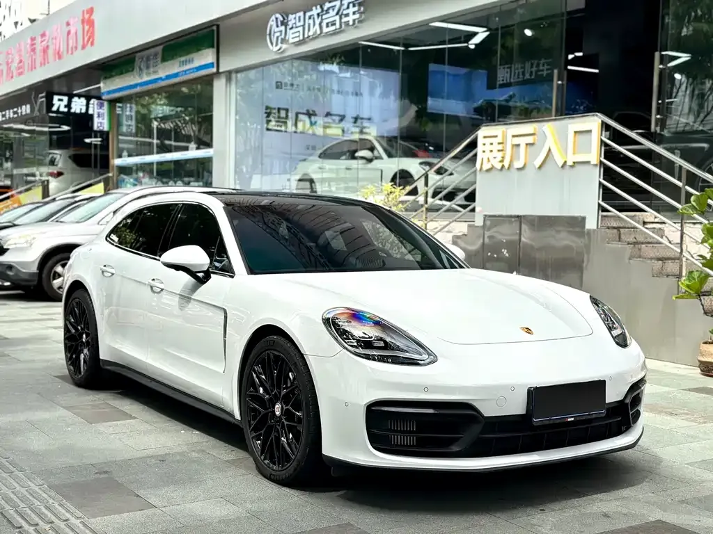 Porsche Panamera — фото 10