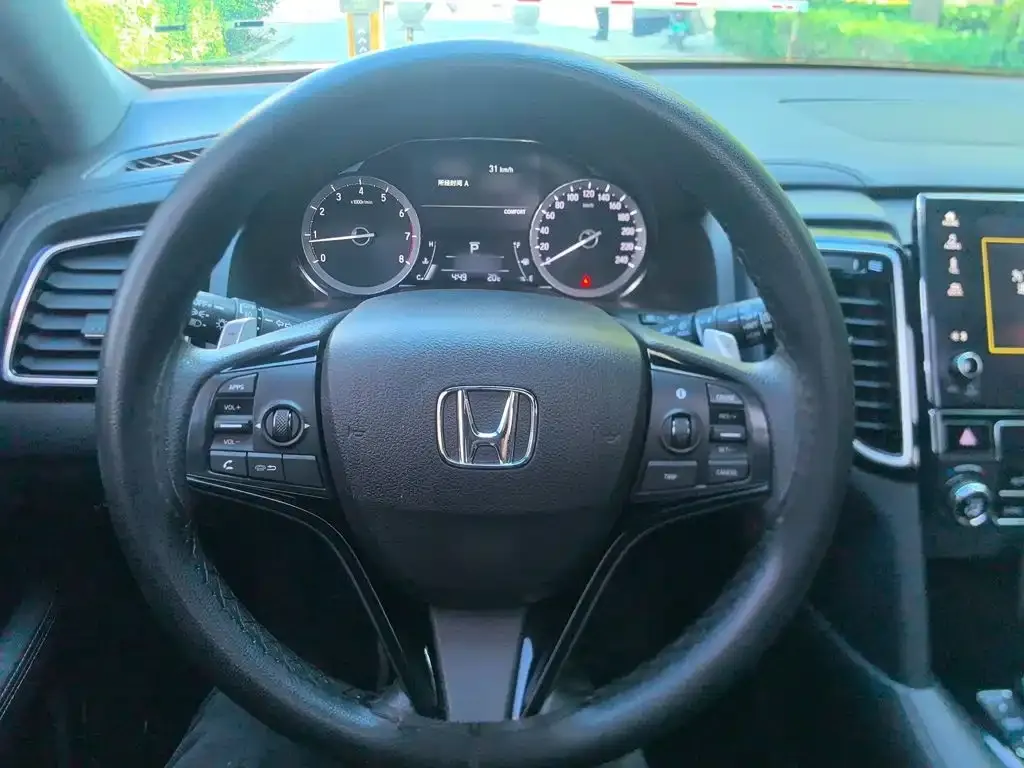 Honda UR-V — фото 4