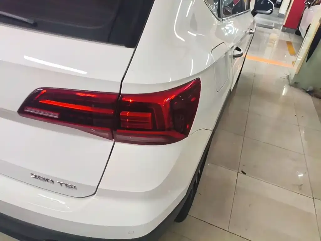 Volkswagen Tharu — фото 7