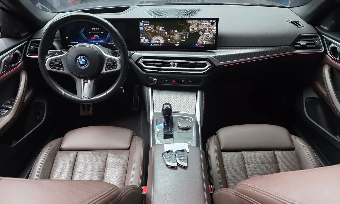 BMW i4 — фото 10