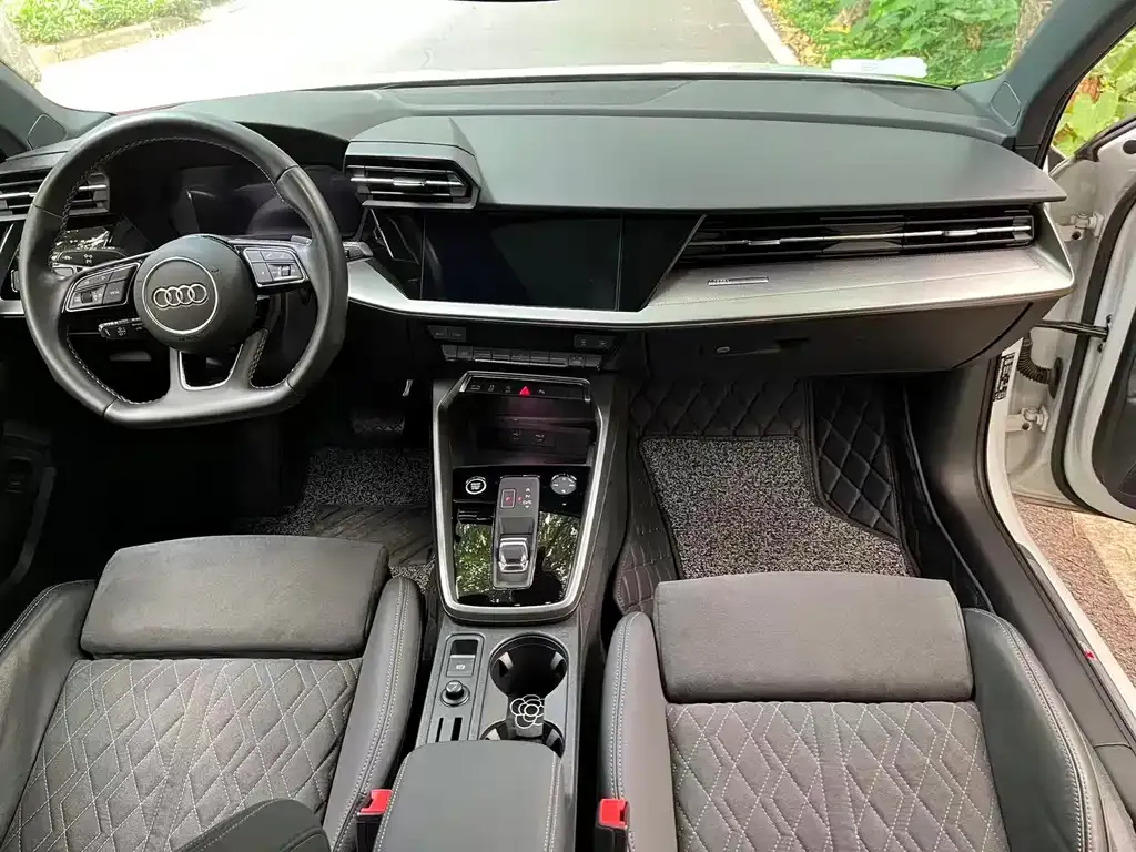 Audi A3 — фото 9