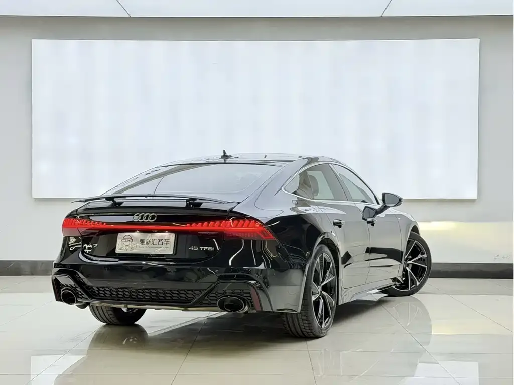 Audi A7 — фото 4