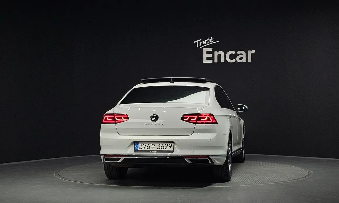 Volkswagen Passat — фото 2
