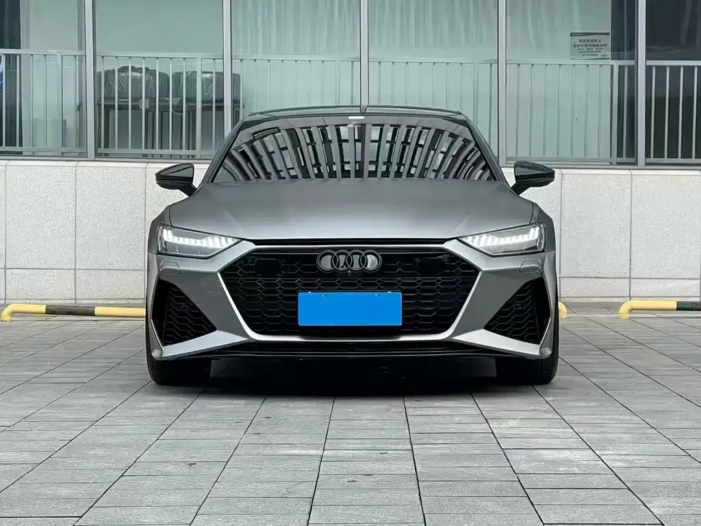 Audi A7L — фото 2