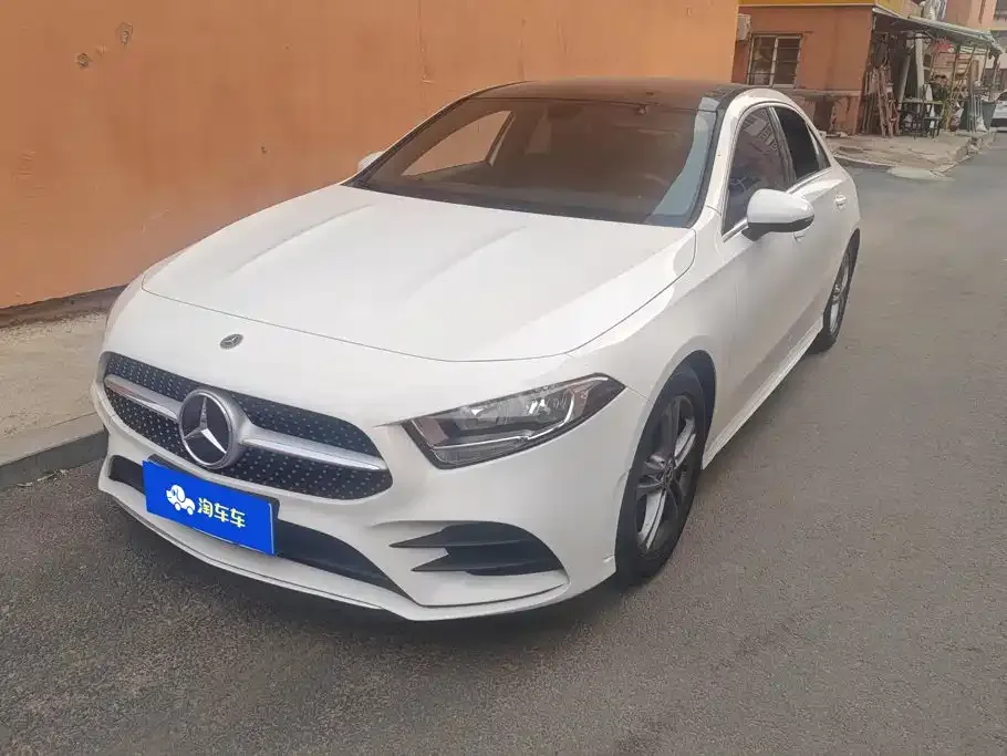 Mercedes-Benz A-Class — фото 1