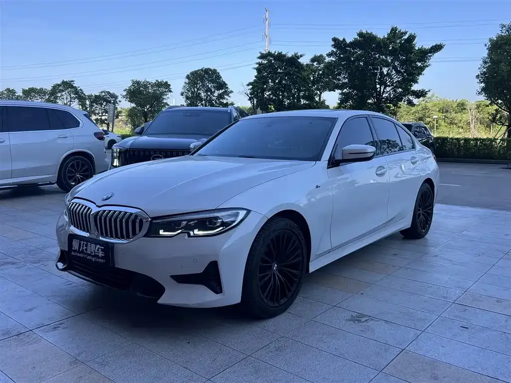 BMW 3 Series — фото 1