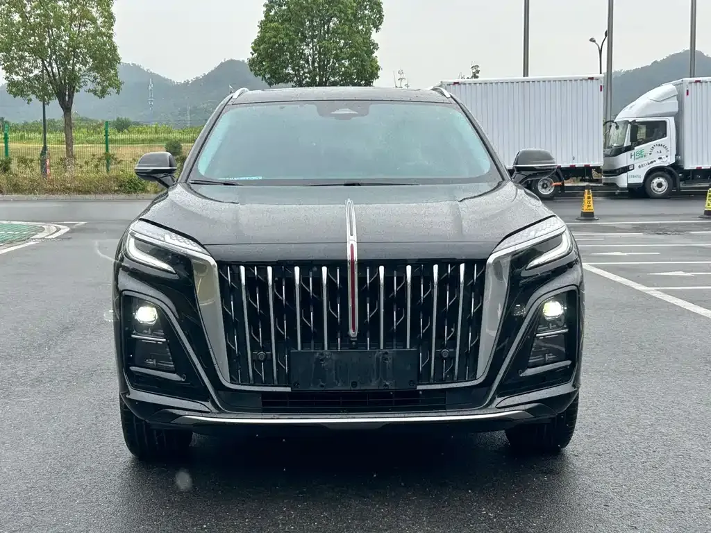 Hongqi HS3 — фото 3