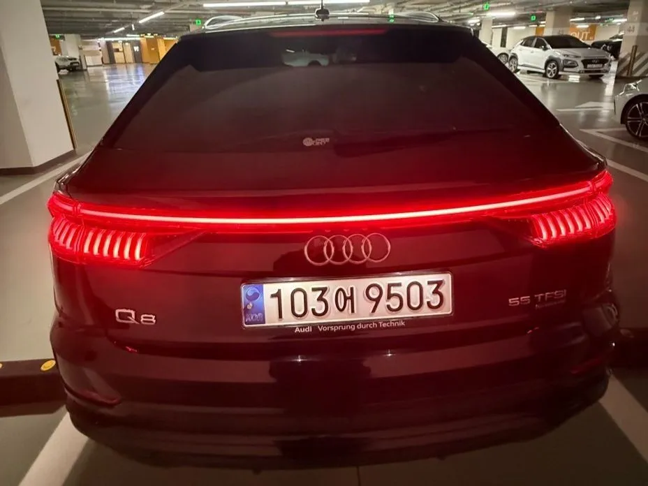 Audi Q8 — фото 6