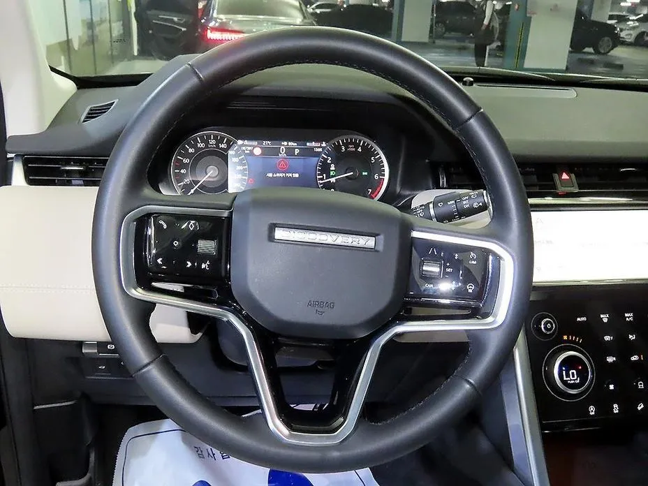 Land Rover Discovery Sport — фото 10
