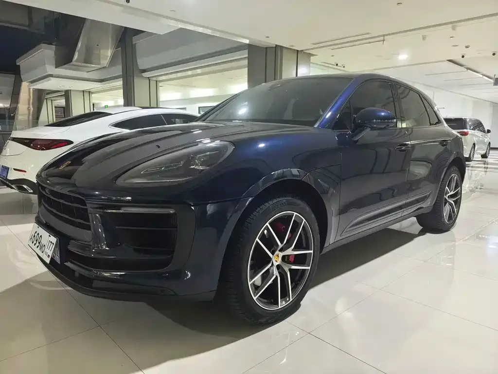 Porsche Macan — фото 1