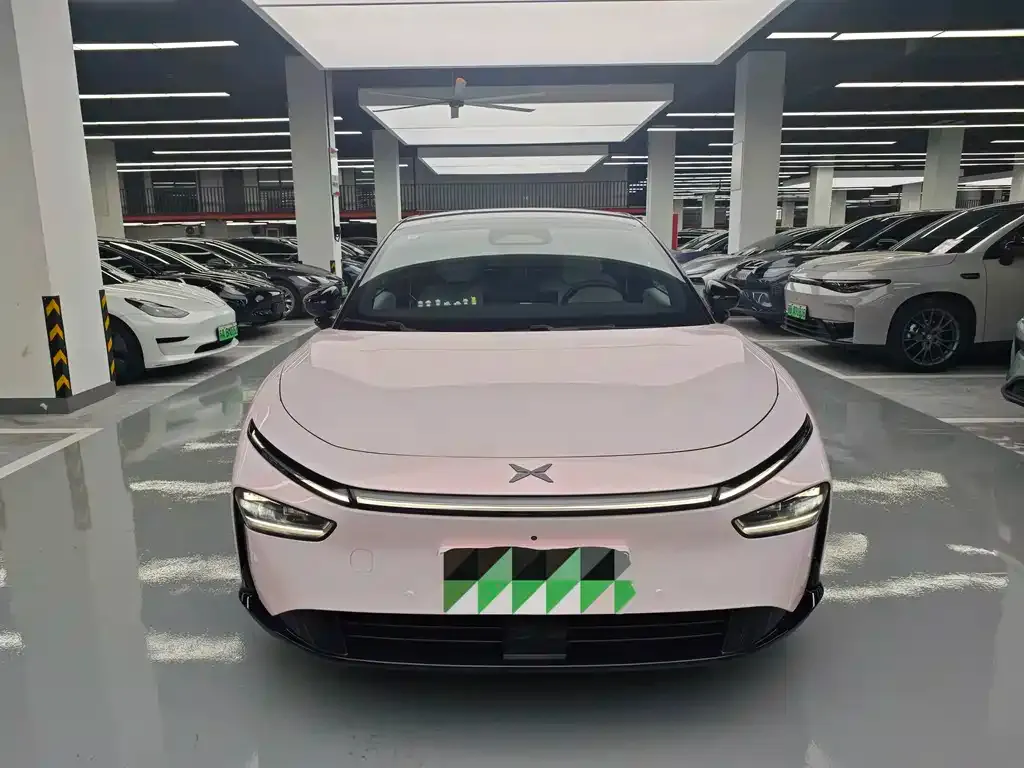 XPeng P7+ — фото 1