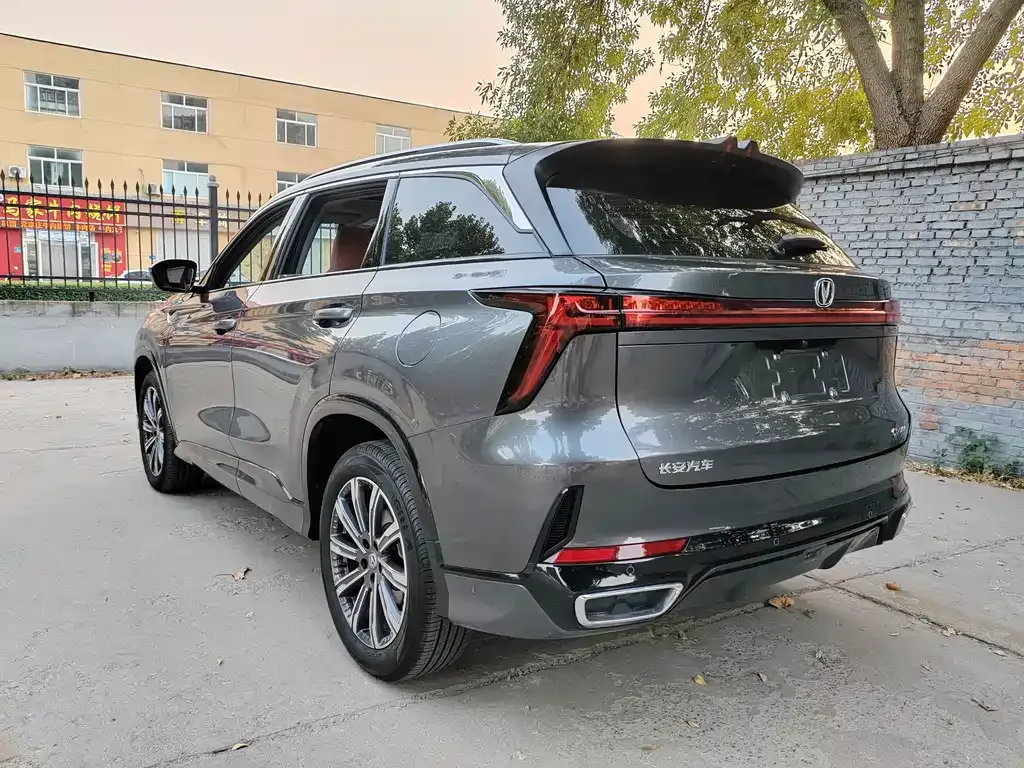 Changan CS75 PLUS — фото 6