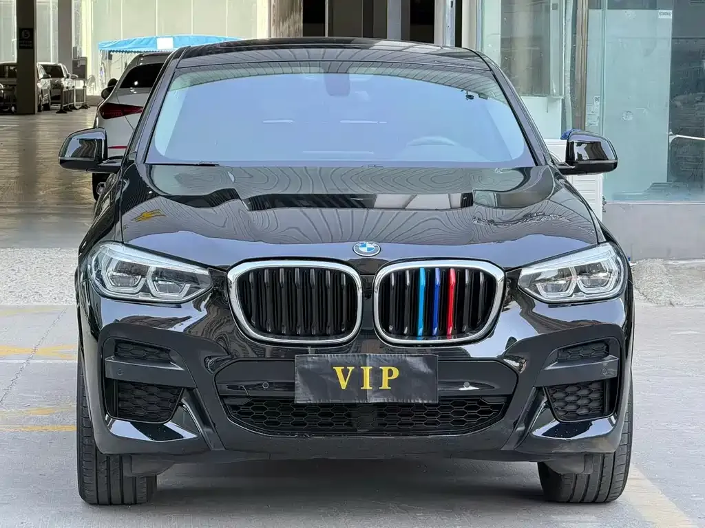BMW X4 — фото 7