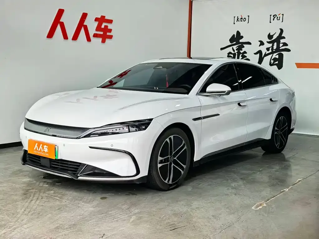 BYD Han — фото 1