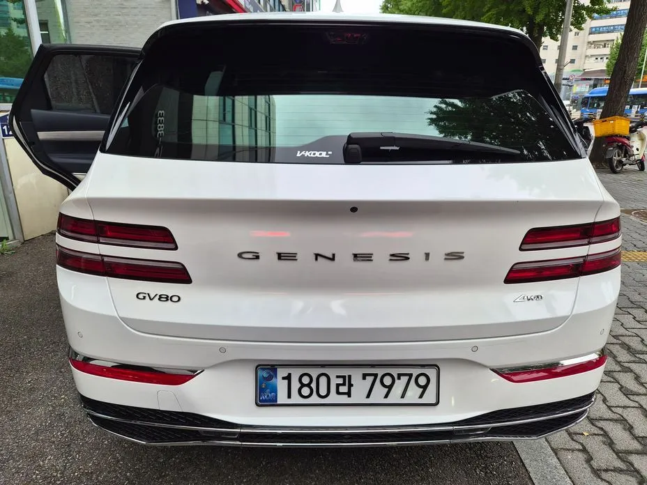 Genesis GV80 — фото 10