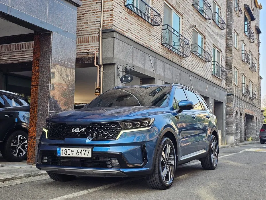 Kia Sorento — фото 9