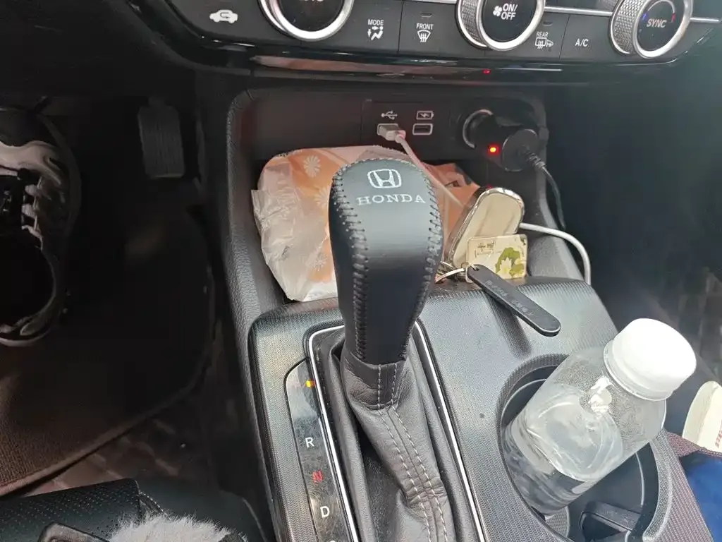 Honda Civic — фото 10