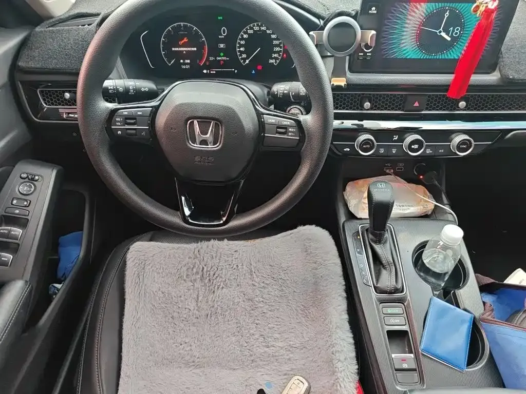 Honda Civic — фото 6