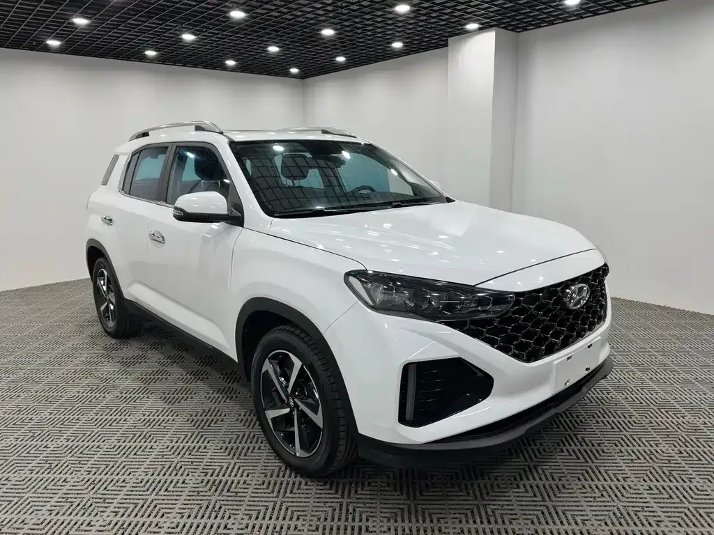 Hyundai ix35 — фото 1