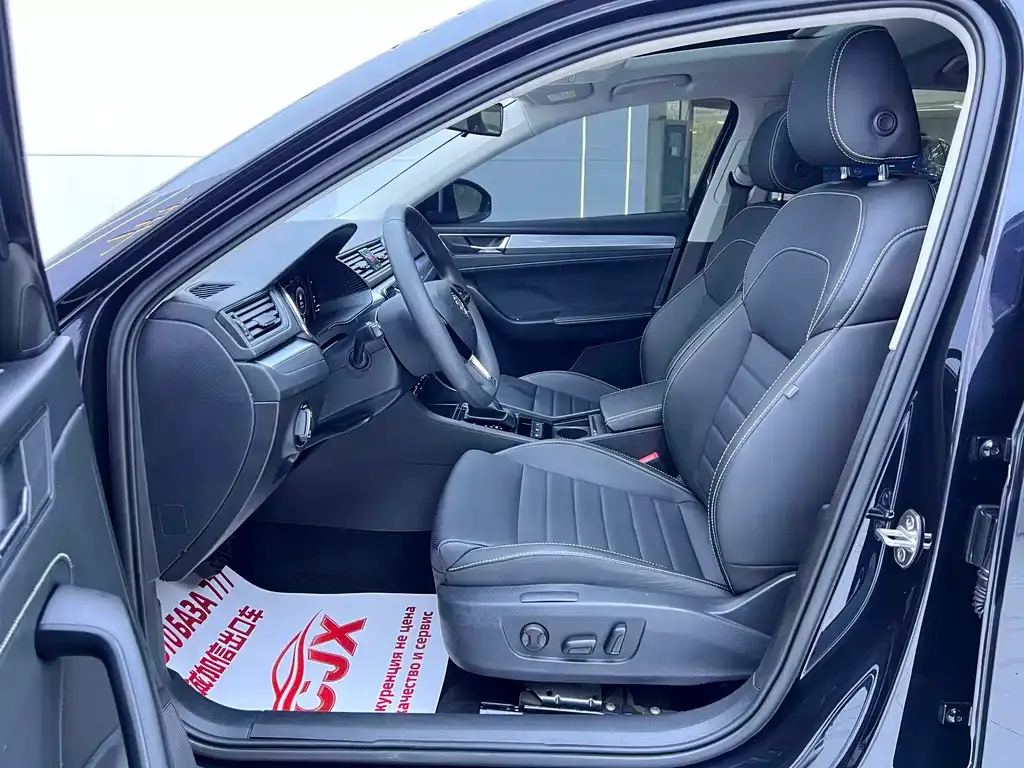 Skoda Superb — фото 6