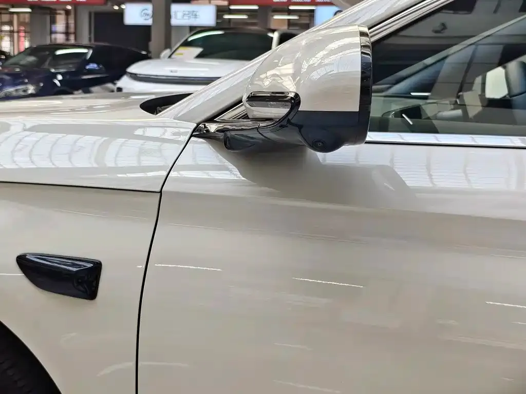 BYD Qin L — фото 10