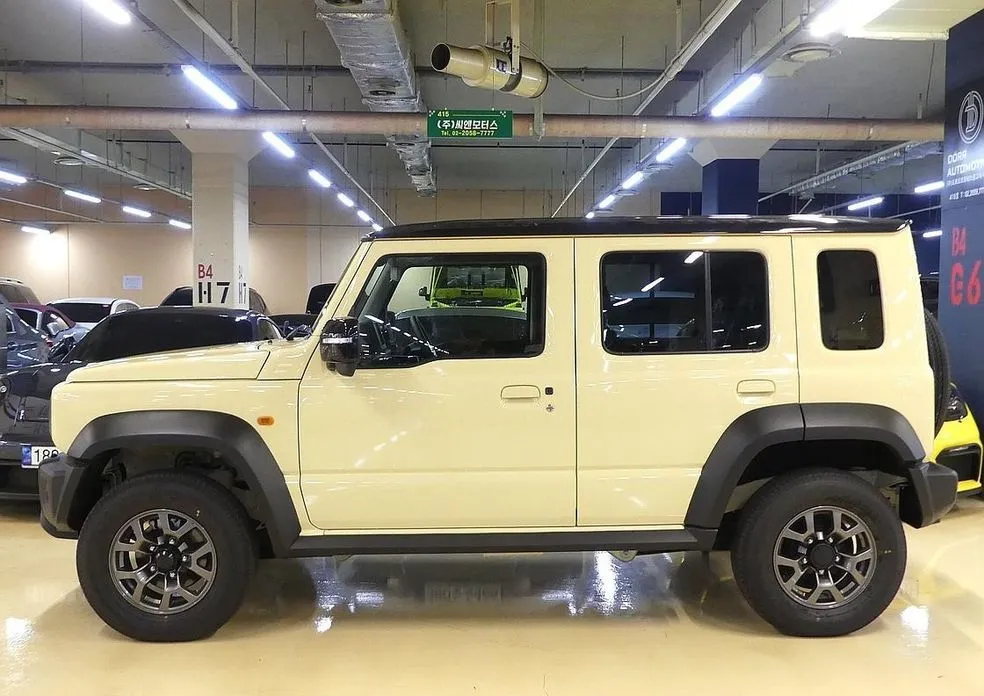 Suzuki Jimny — фото 10