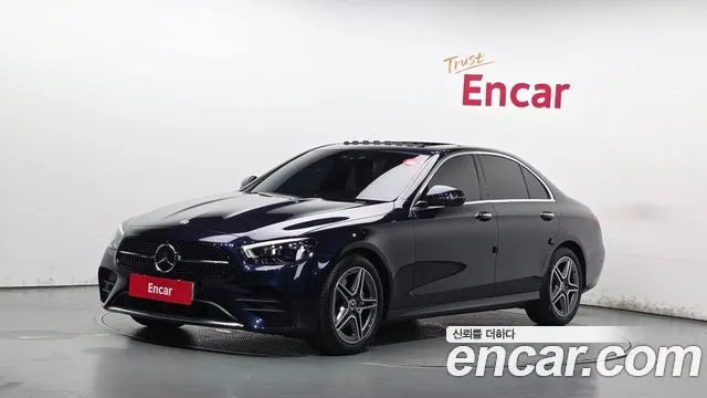 Mercedes-Benz E-Class — фото 1