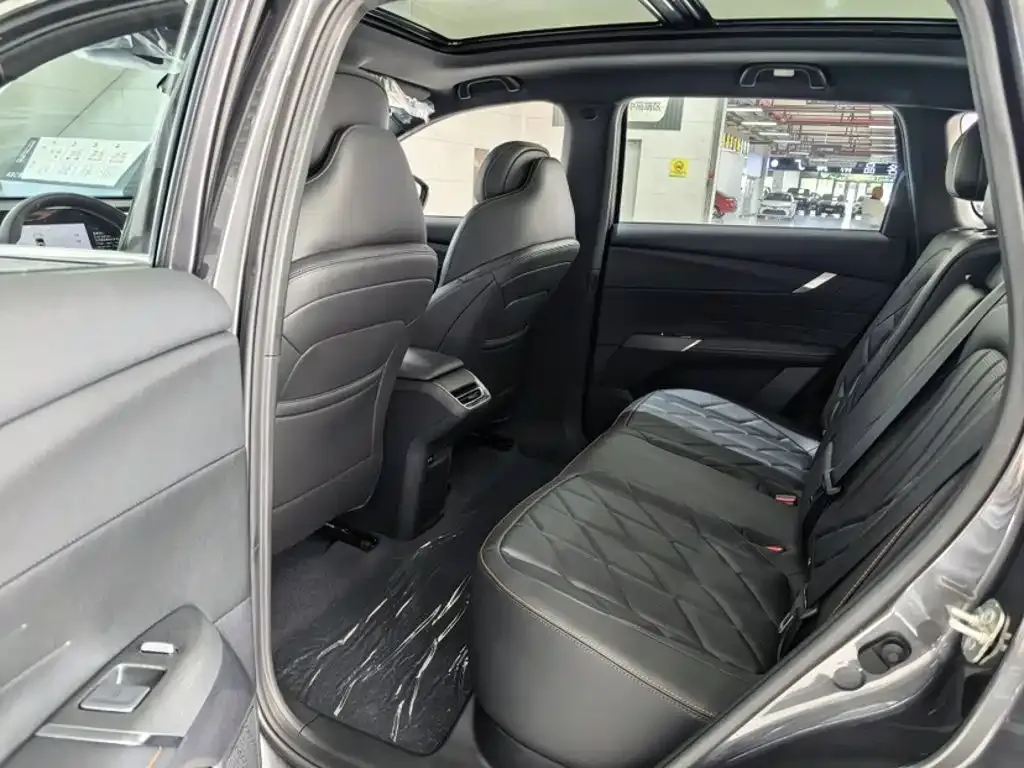 Changan CS75 PLUS — фото 2